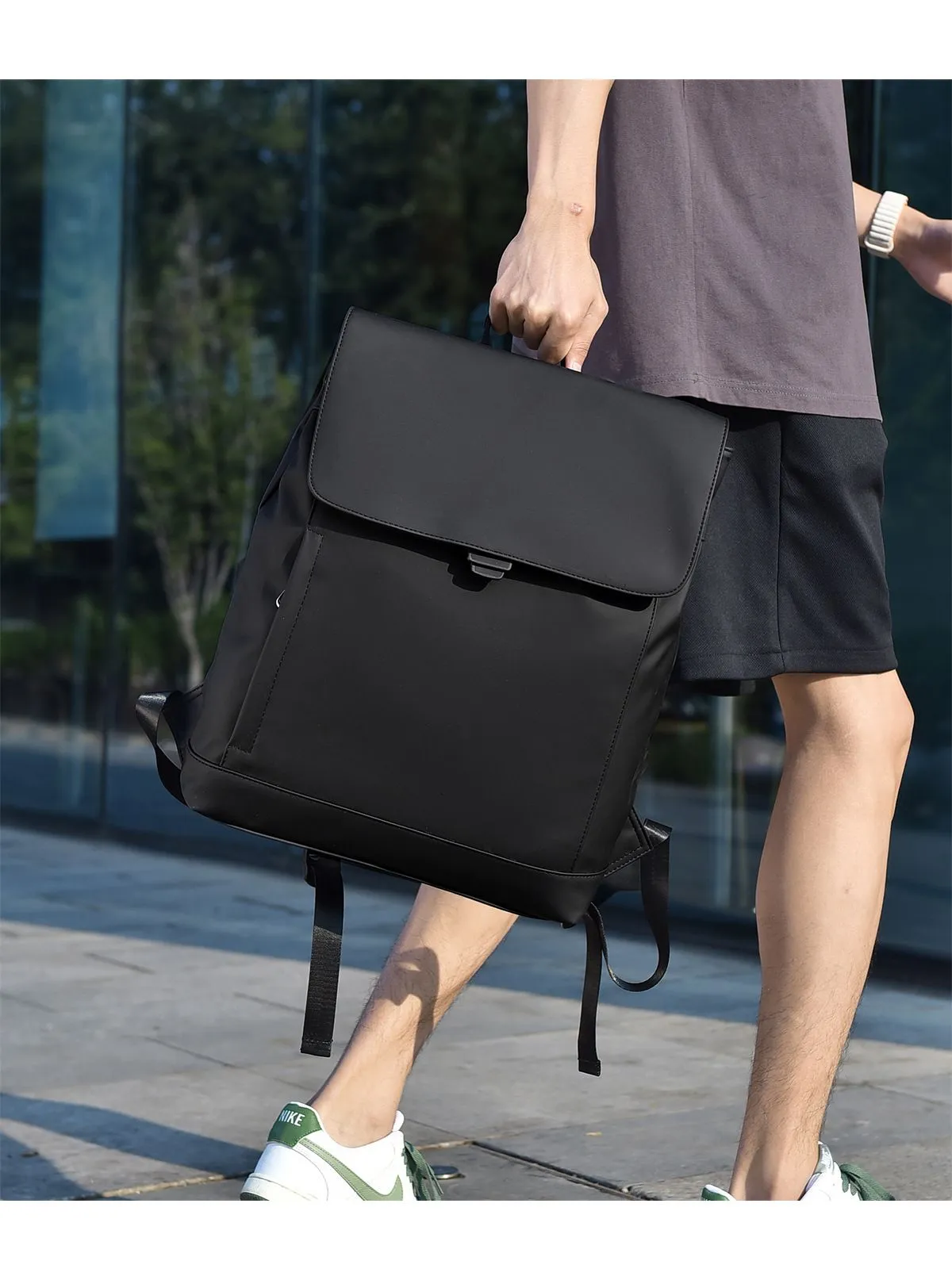 OMASKA 2602 Backpack Carrying & Hand-Hold Display